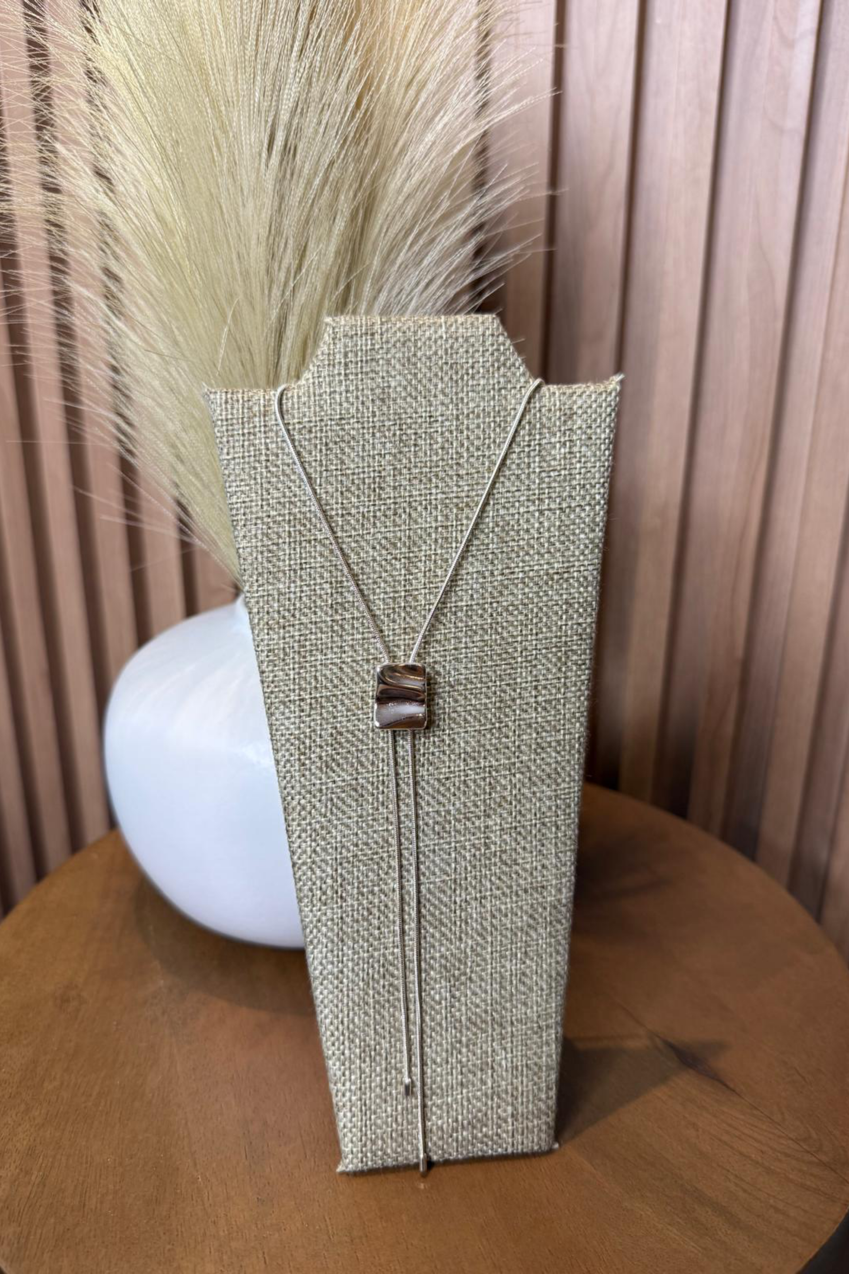 COLLAR ASIA